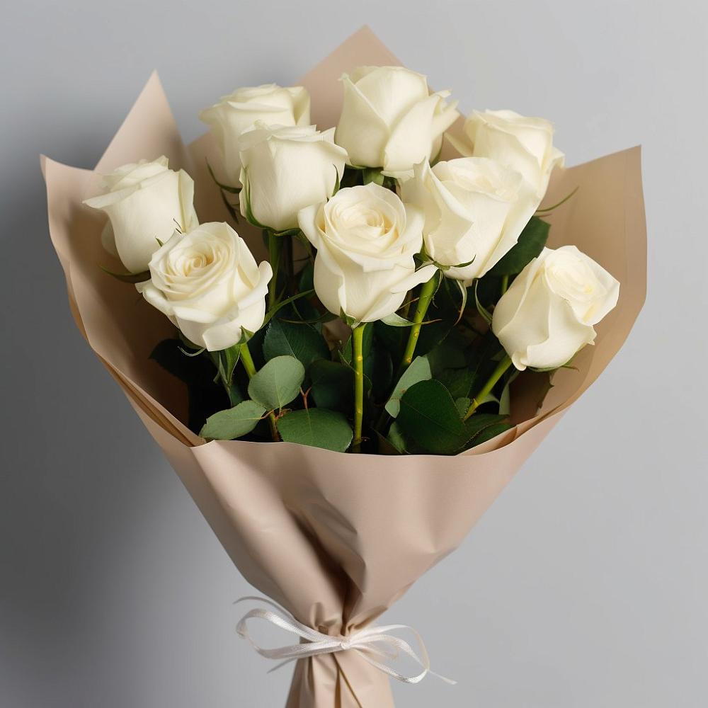 Букет 9 Белых роз Эдлесс Лав в Великом Новгороде