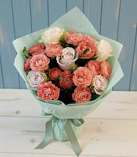 Букет цветов из:  Розы #REPLACE_PRED# Великом Новгороде