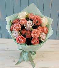 Букет цветов из:  Розы в Великом Новгороде