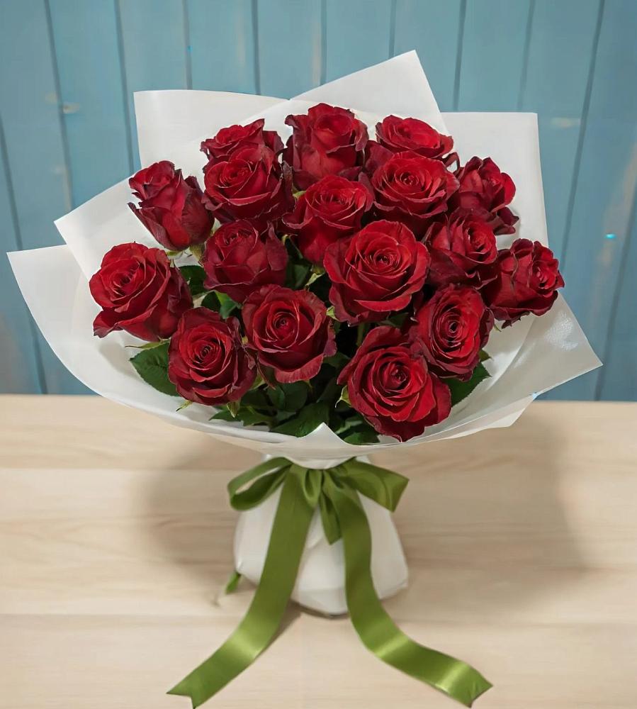 Букет Красные розы в Великом Новгороде