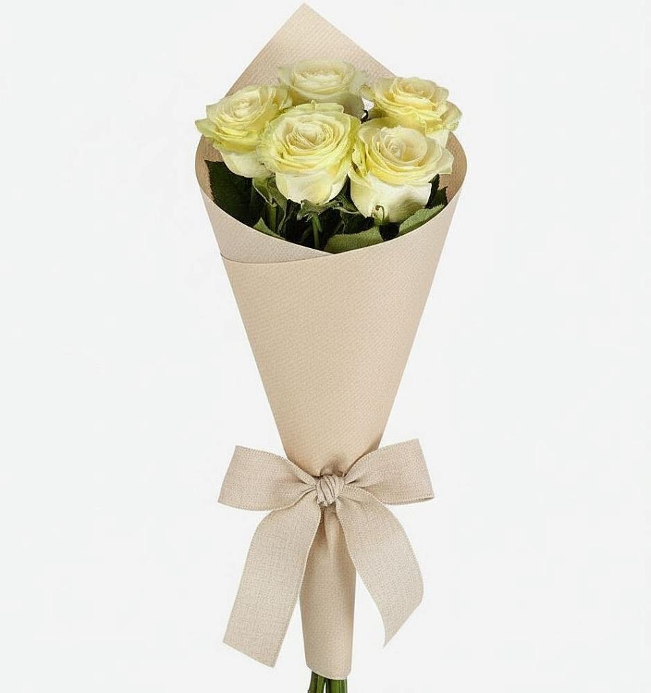 Букет цветов из: Розы в Великом Новгороде