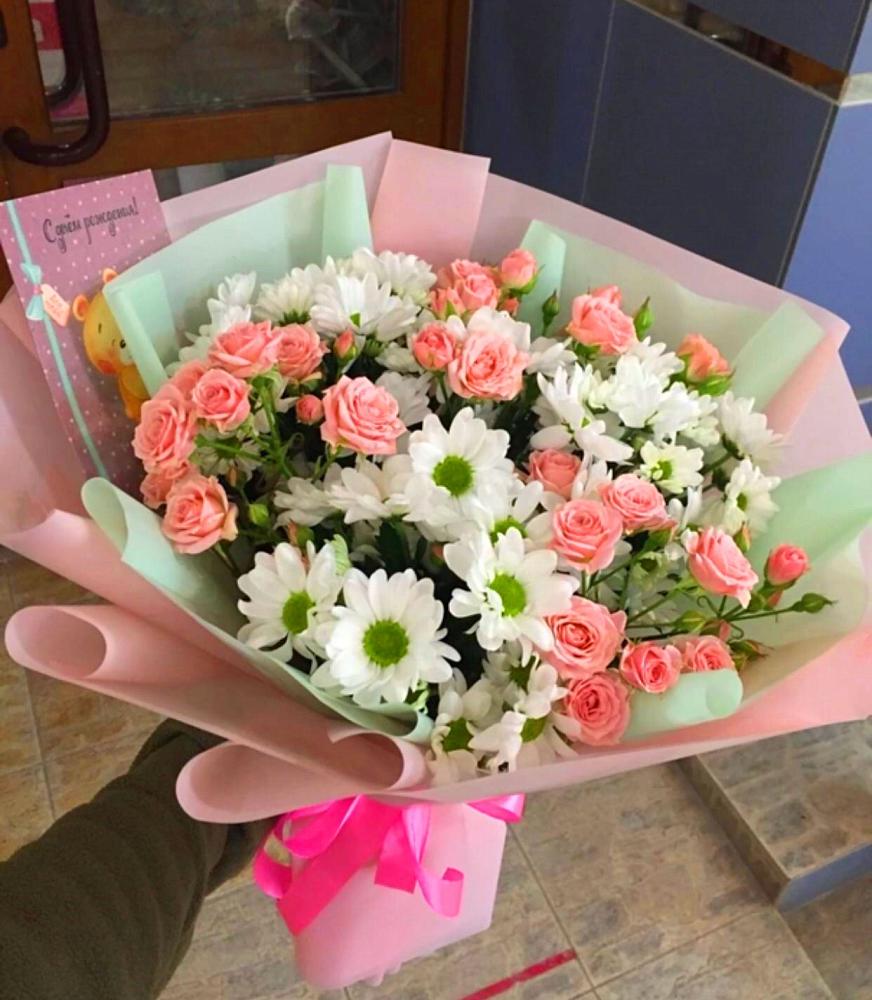 Букет цветов из: Розы и Хризантемы в Великом Новгороде