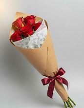 Букет цветов из:  Розы в Великом Новгороде