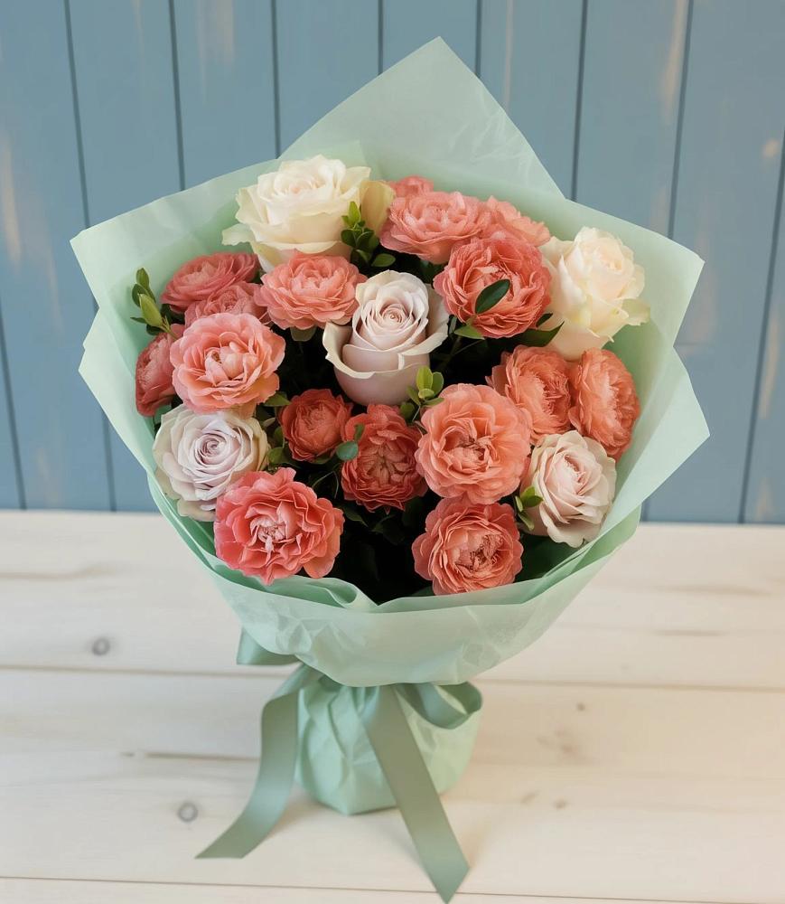 Букет цветов из: Розы в Великом Новгороде