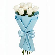 Букет 7 белых роз Проуд в Великом Новгороде