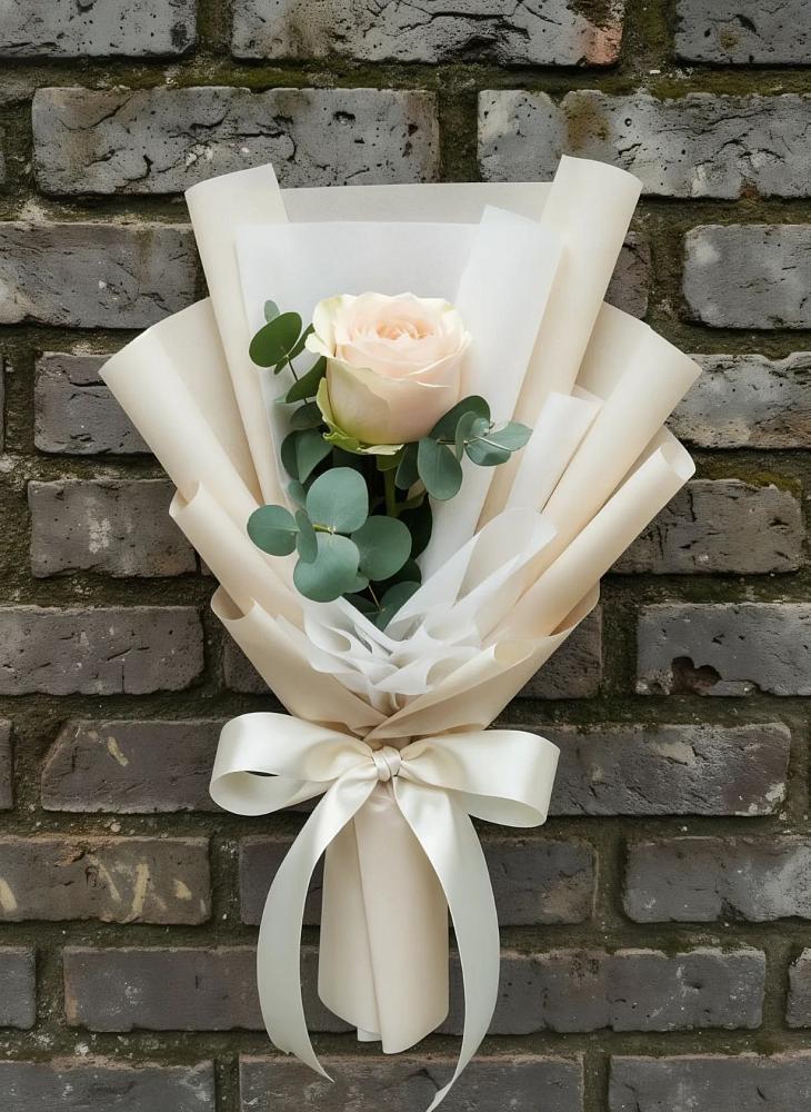 Букет цветов из: Розы в Великом Новгороде