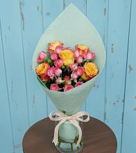 Букет цветов из:  Розы #REPLACE_PRED# Великом Новгороде